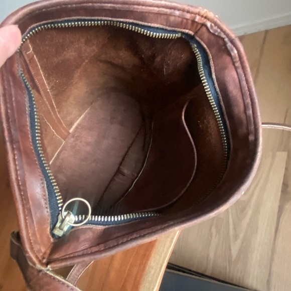 Vintage Leather Coach Bleeker Bucket Crossbody Bag - Picture 8 of 13